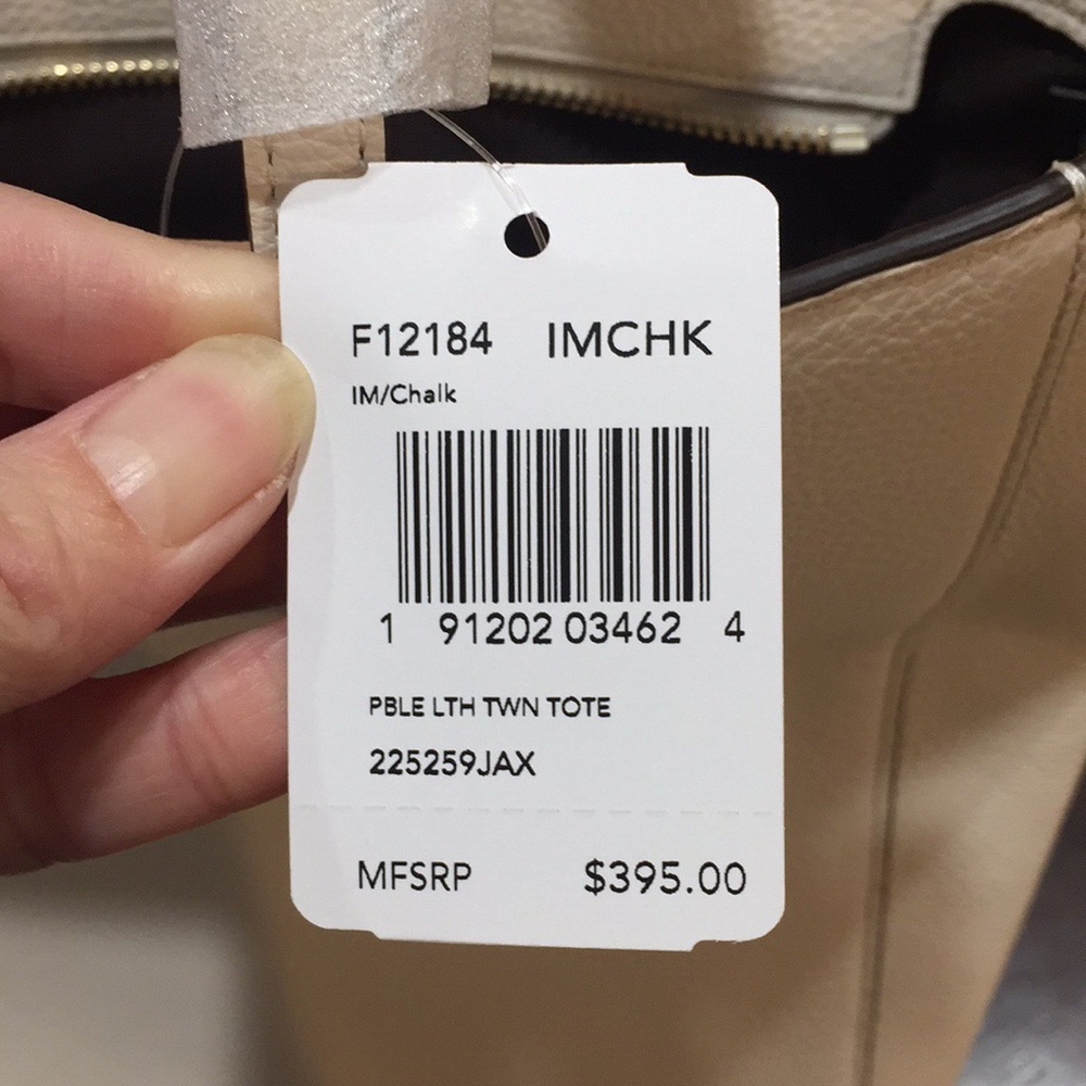 NWT Coach Tote - Picture 8 of 9